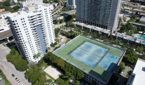 $318,000 | 850 North Miami Avenue, Unit W1808, Miami, FL 33136