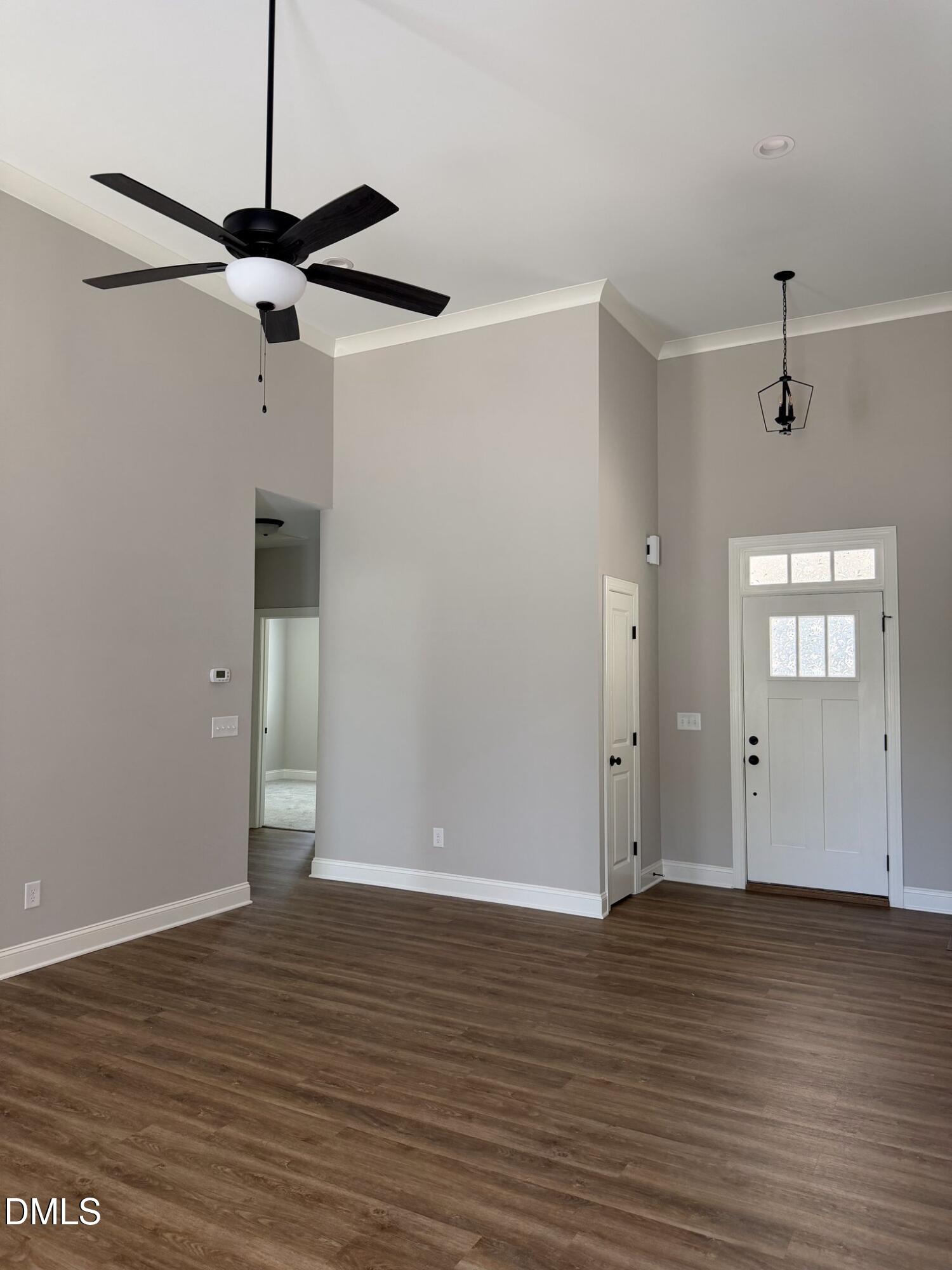 1004 Butler Drive Erwin, NC 28339 - Photo 6 of 41 Living area view