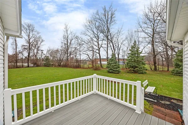 $299,900 | 27 Kirkdale Circle, Greece, NY 14612