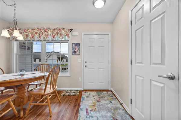 $299,900 | 27 Kirkdale Circle, Greece, NY 14612