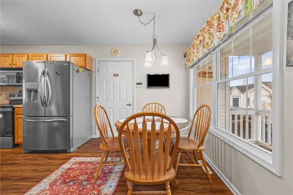 $299,900 | 27 Kirkdale Circle, Greece, NY 14612