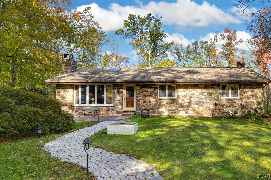 1980 Three Mile Run Road Perkasie, PA 18944 - Photo 2 of 30 Gallery Image 2