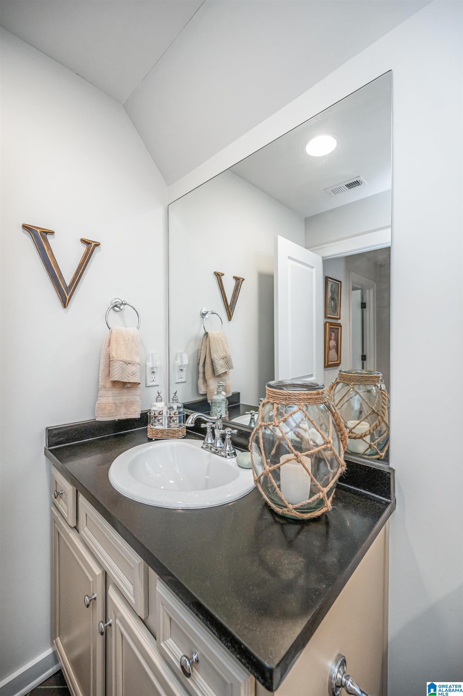 2468 Montauk Road Birmingham, AL 35226 - Photo 23 of 37