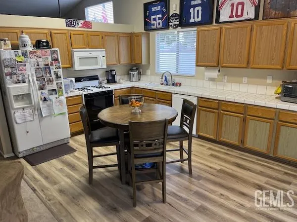 $394,900 | Undisclosed Address, Bakersfield, CA 93313