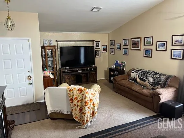 $394,900 | Undisclosed Address, Bakersfield, CA 93313