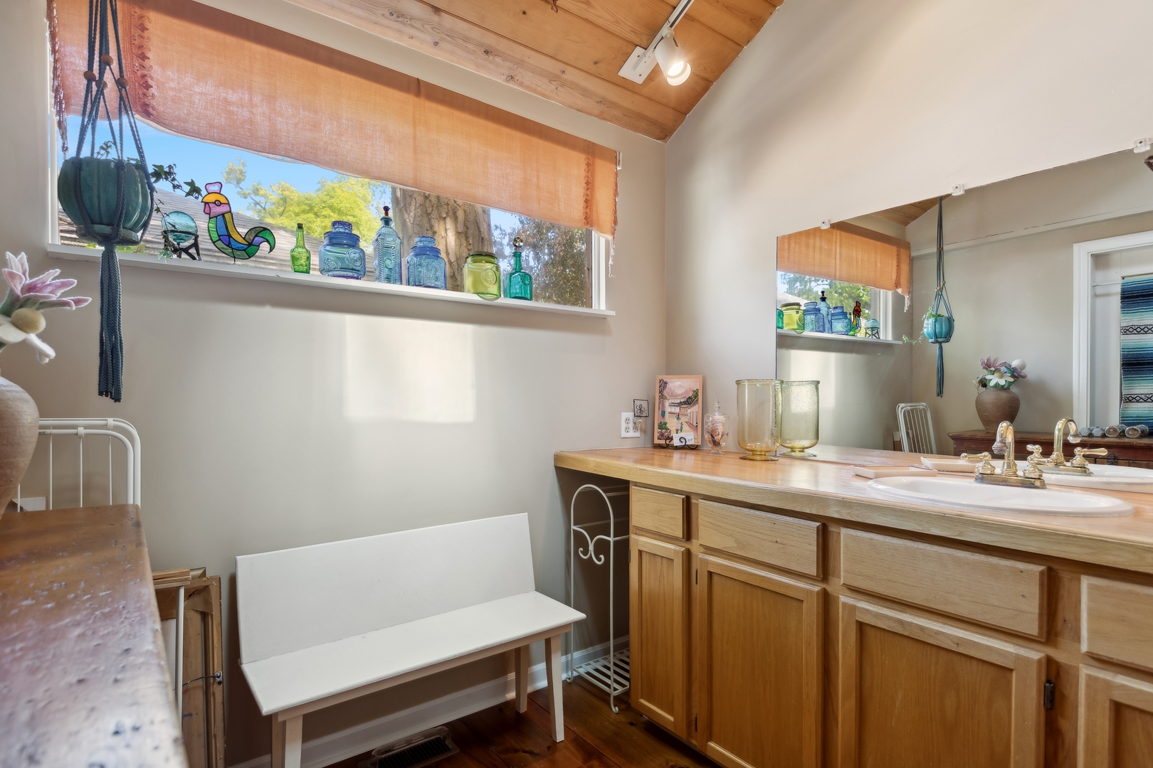 21368 West Pepper Road Lake Zurich, IL 60047 - Photo 13 of 24 a bathroom with a sink and a mirror