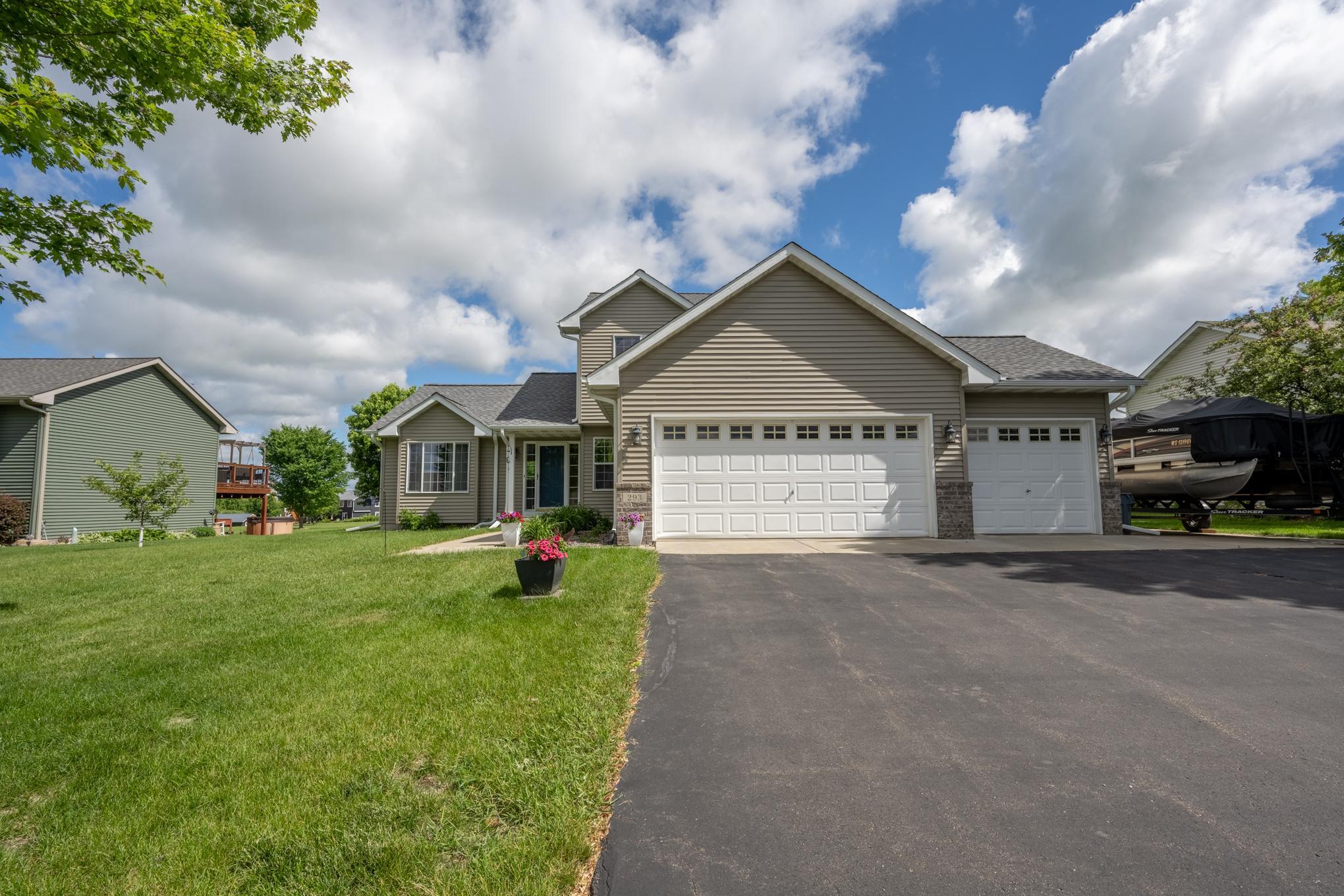 293 Birch Street Baldwin, WI 54002 - Photo 2 of 46
