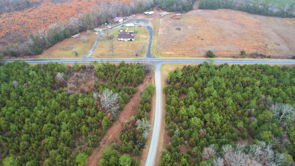 102 Solitude Road Buckingham, VA 23921 - Photo 23 of 26 Gallery Image 23