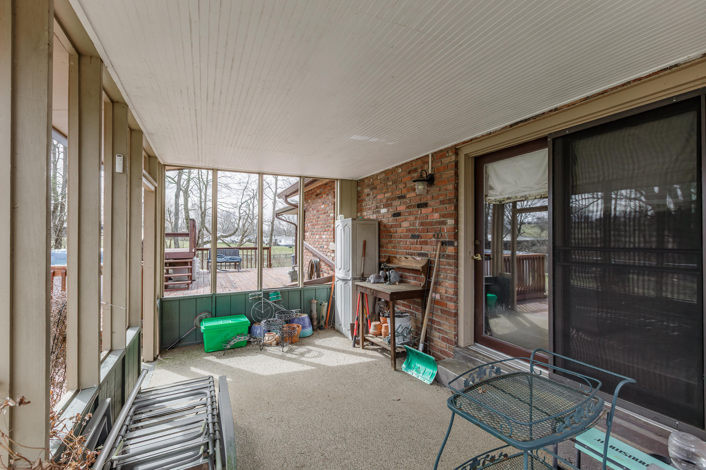 220 Evergreen Road Frankfort, KY 40601 - Photo 39 of 48 1-38