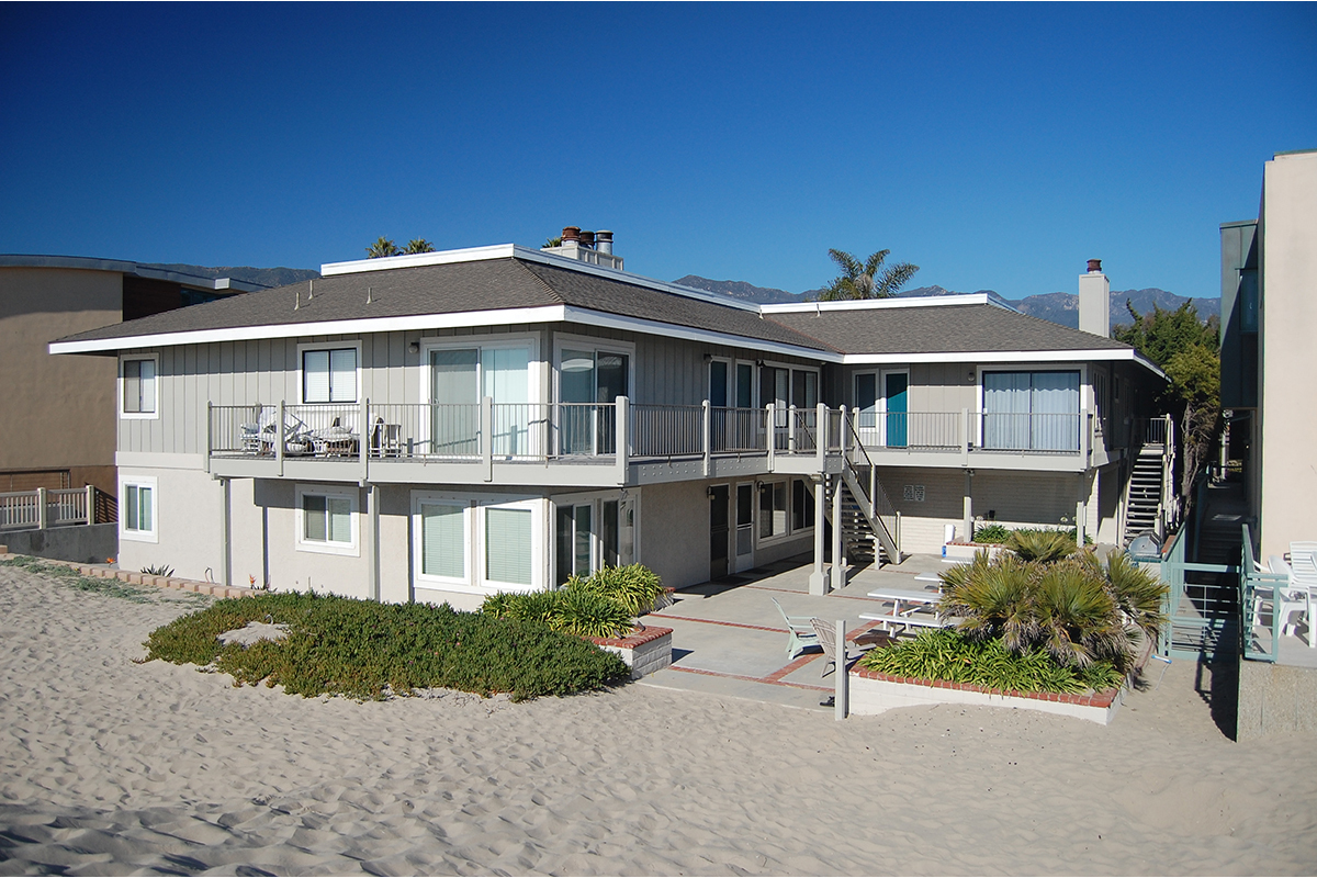 4825 Sandyland Road, Unit 4 Carpinteria, CA 93013 - Photo 11 of 13 Handsome building of only 8 units
