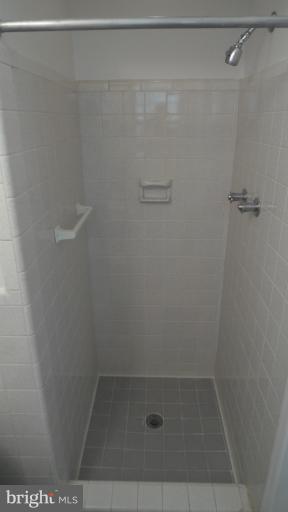 12829 Jingle Lane Silver Spring, MD 20906 - Photo 3 of 30 Bath (Master)