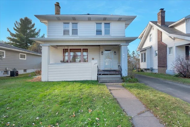 $259,900 | 2333 Hughitt Avenue, Superior, WI 54880