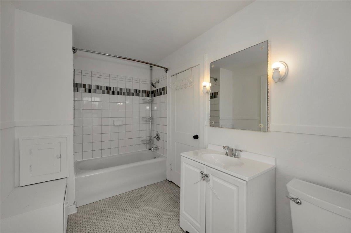 2333 Hughitt Avenue Superior, WI 54880 - Photo 17 of 28