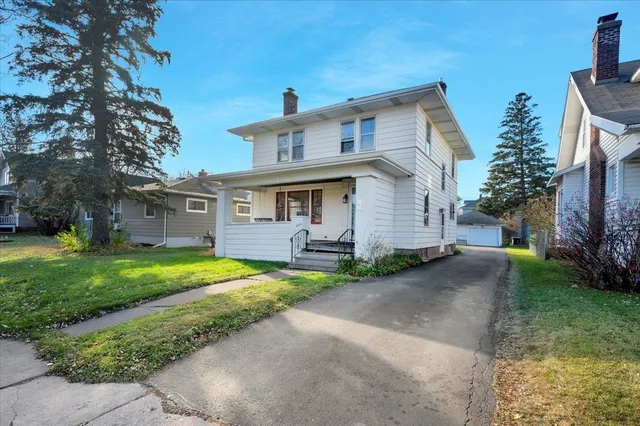 $259,900 | 2333 Hughitt Avenue, Superior, WI 54880
