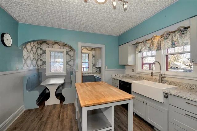 $259,900 | 2333 Hughitt Avenue, Superior, WI 54880