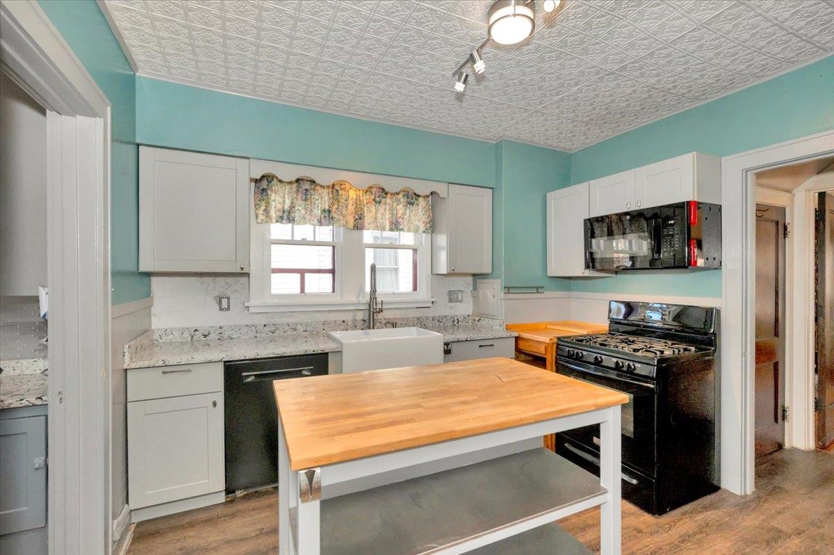 2333 Hughitt Avenue Superior, WI 54880 - Photo 9 of 28