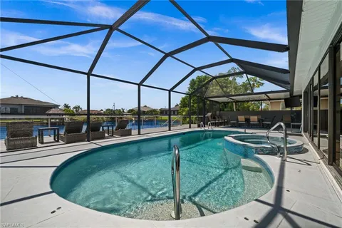 $789,000 | 3911 Southwest 25th Court, Cape Coral, FL 33914