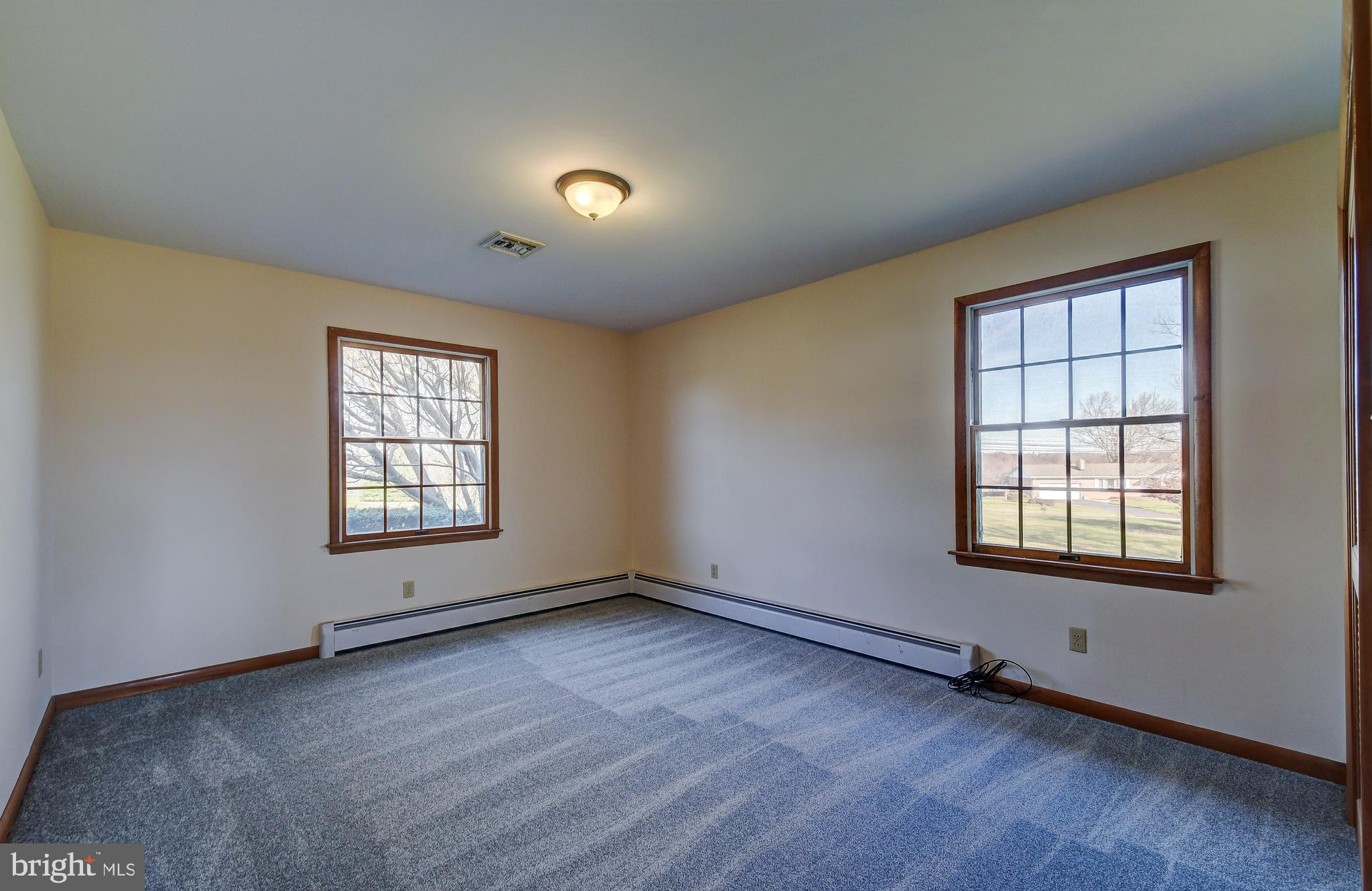 9 West McKinley Road Delta, PA 17314 - Photo 19 of 40 2nd Main Level Bedroom