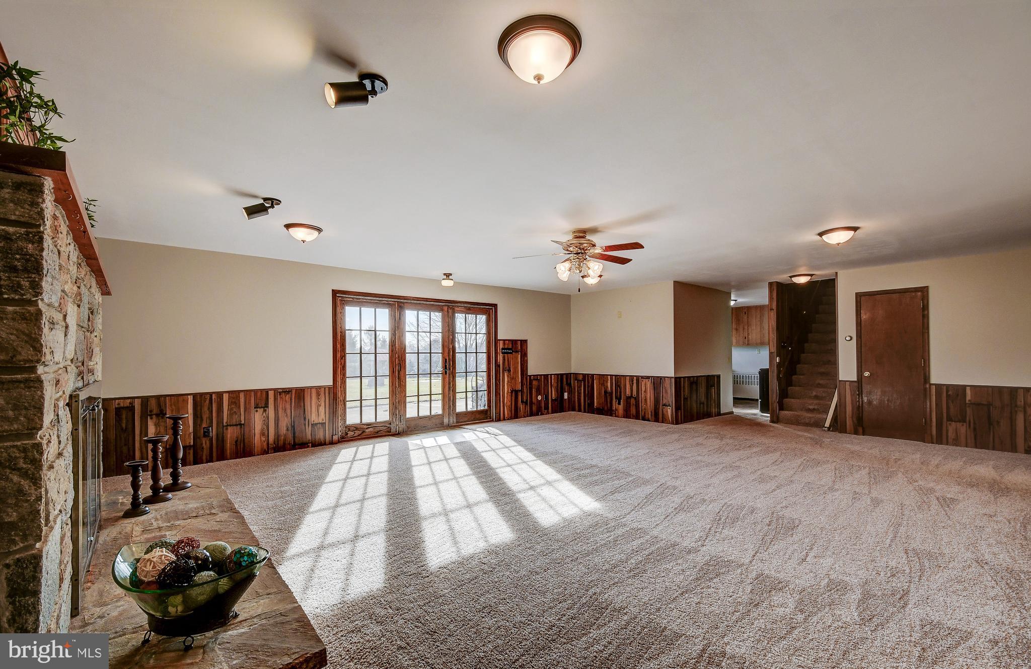 9 West McKinley Road Delta, PA 17314 - Photo 24 of 40 Spacious and Bright with natural light