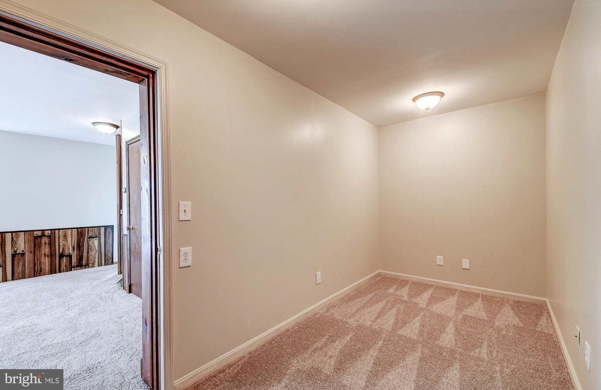9 West McKinley Road Delta, PA 17314 - Photo 28 of 40 Lower Level Office/Den