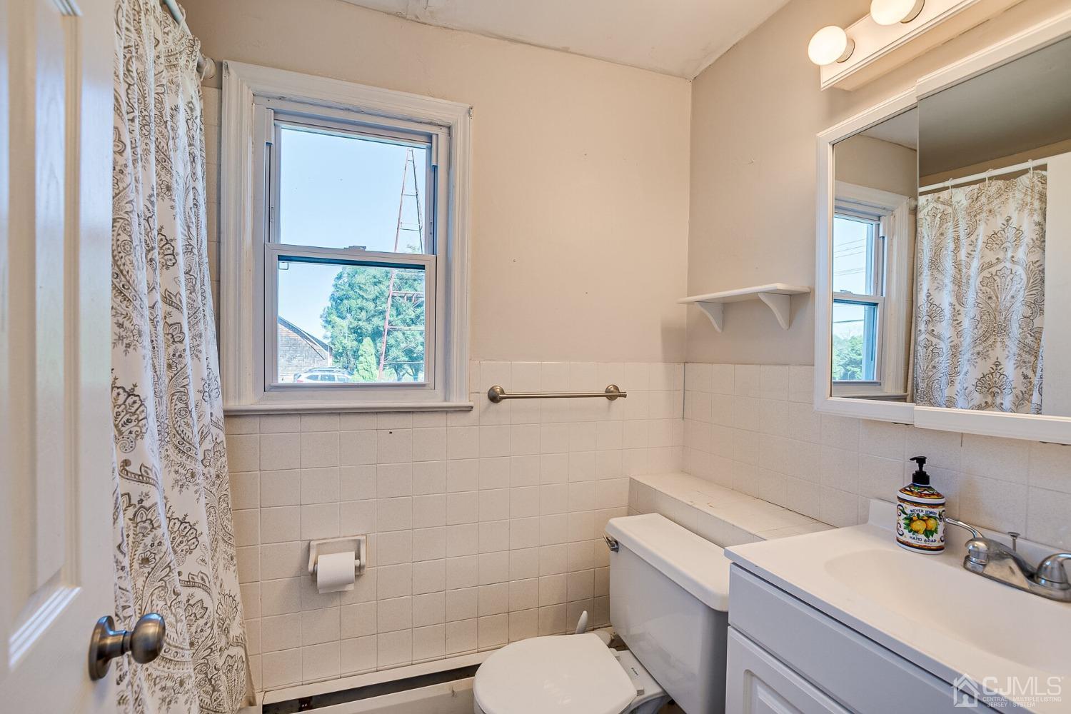 641 Willow Road Hillsborough, NJ 08844 - Photo 33 of 71