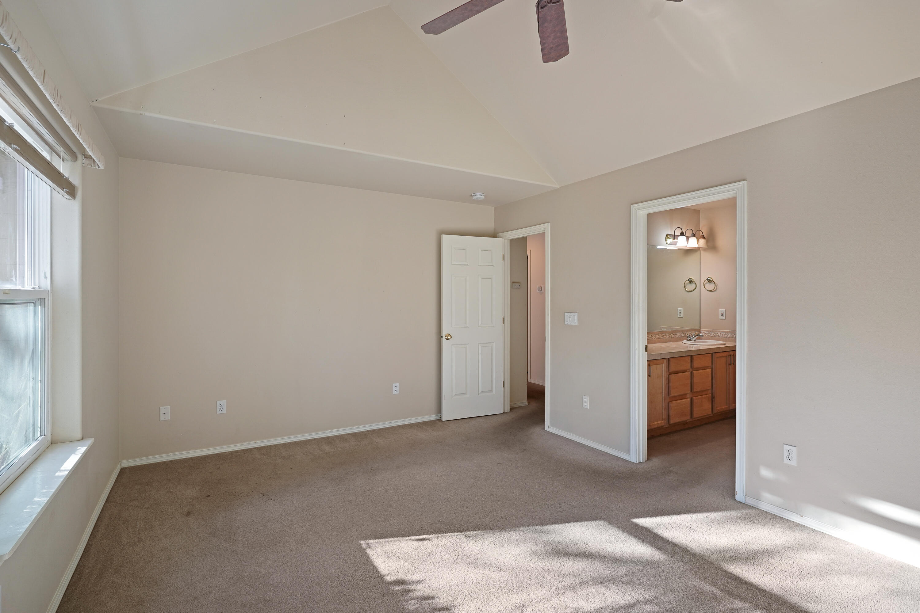 61274 Southwest Brookside Loop Bend, OR 97702 - Photo 20 of 36 DSC00988