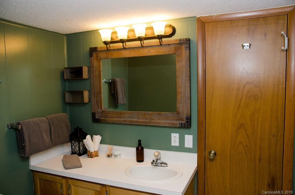 255 Big Ridge Road Burnsville, NC 28714 - Photo 19 of 29 Gallery Image 19