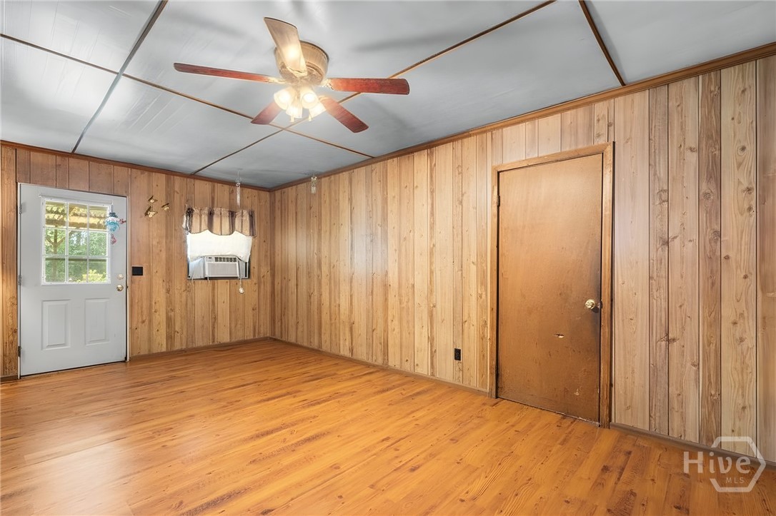 717 Noel C Conaway Road Guyton, GA 31312 - Photo 7 of 47