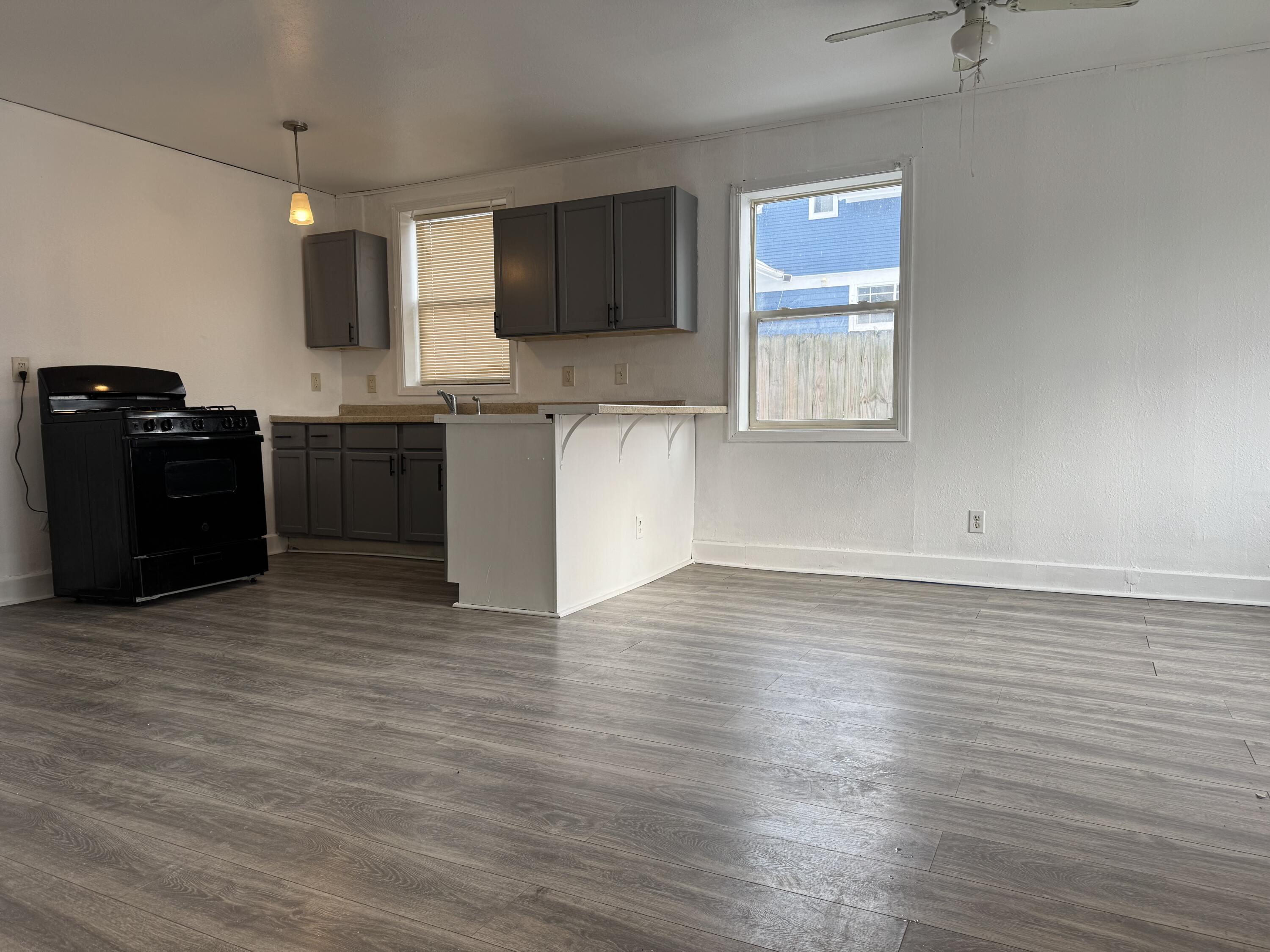 2608 16th Street Racine, WI 53405 - Photo 7 of 8 IMG_2251