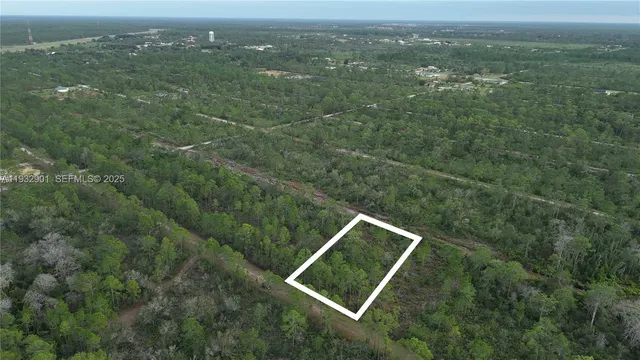 $20,000 | 215 Ixora Drive, Lake Wales, FL 33898