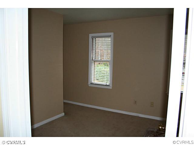 231 Eastman Road Chesterfield, VA 23236 - Photo 12 of 21 Gallery Image 12