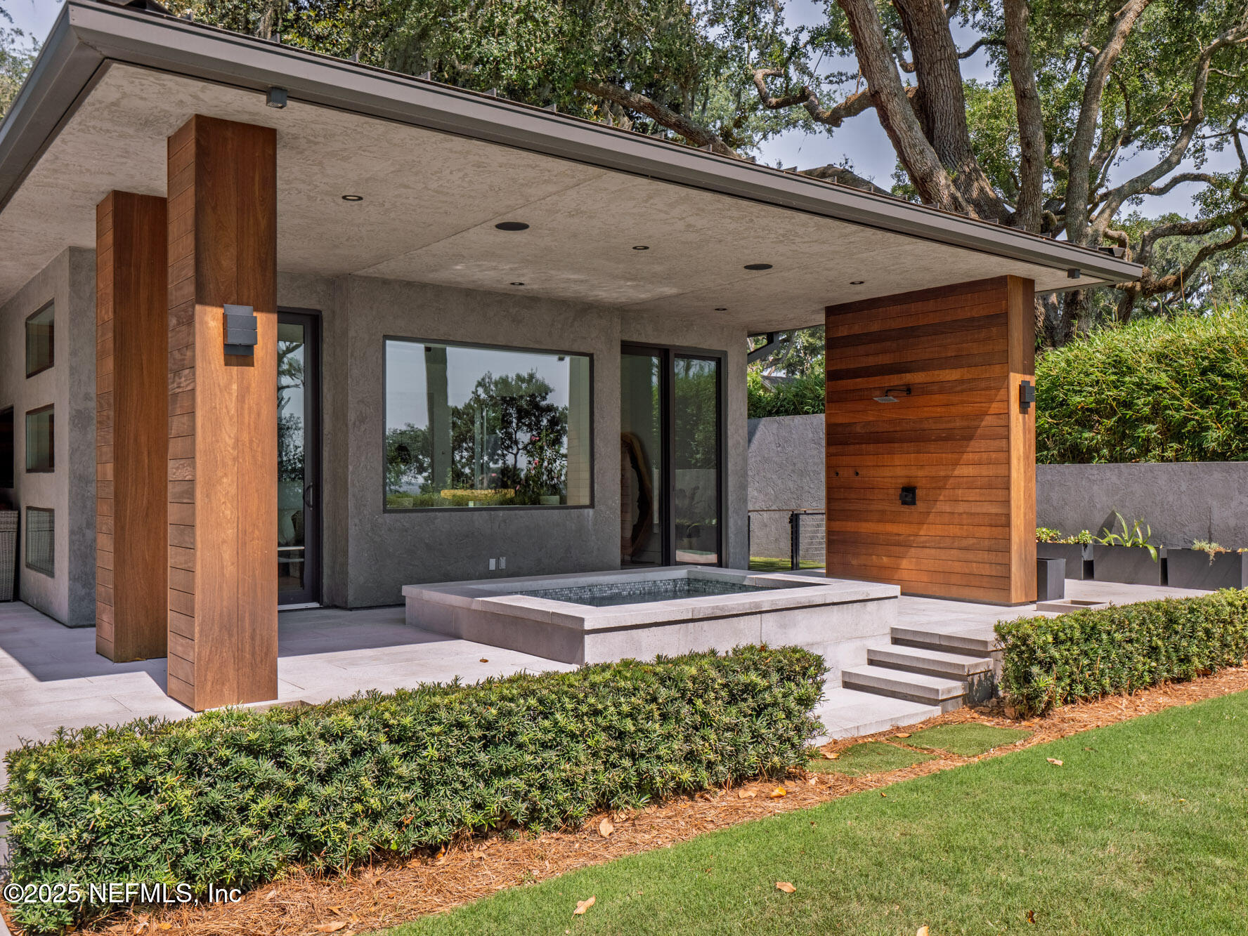842 Fruit Cove Road St. Johns, FL 32259 - Photo 69 of 100 a front view of a house with garden