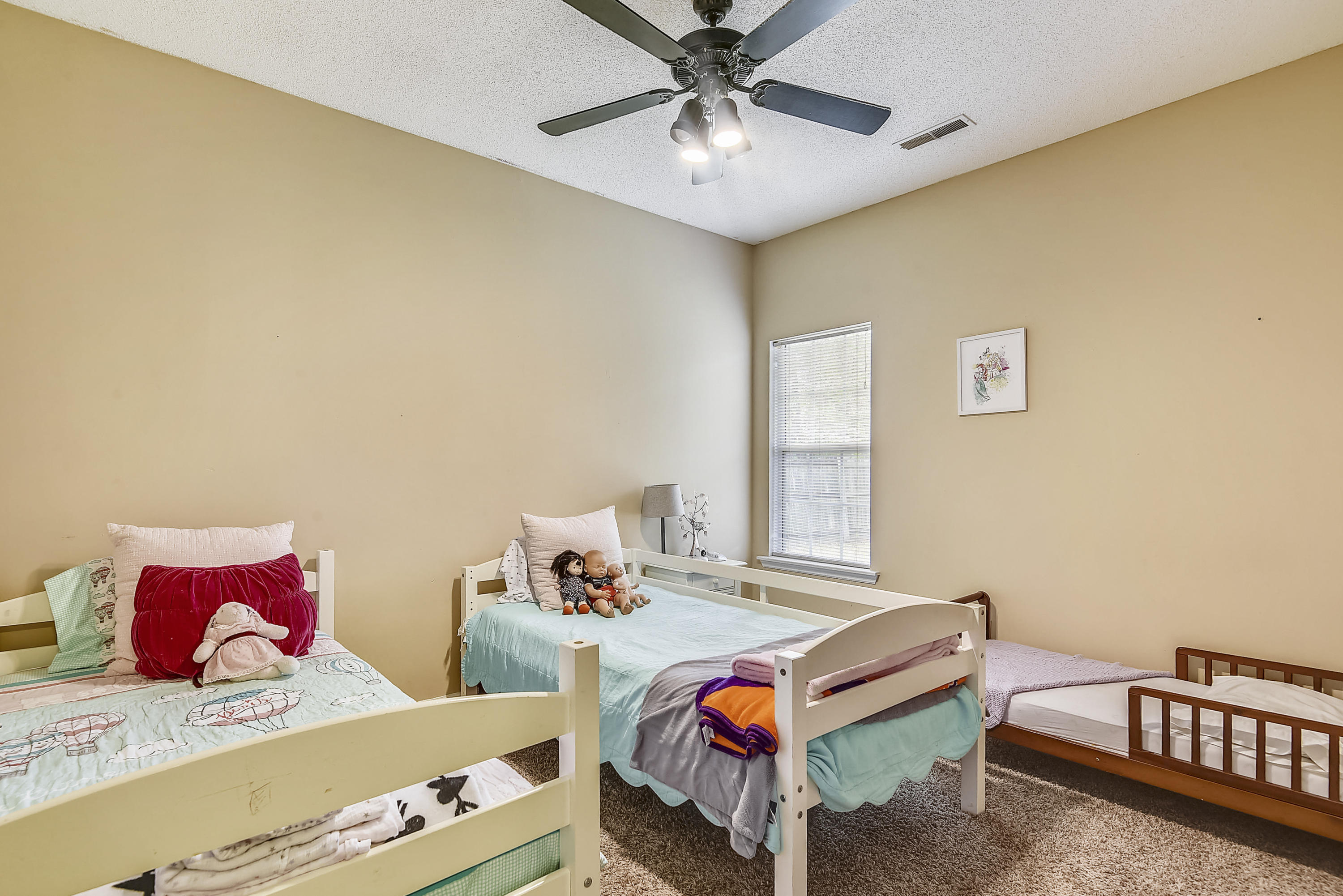 123 Coventry Road Summerville, SC 29486 - Photo 18 of 33 Main Level-Bedroom 3-DSC8481
