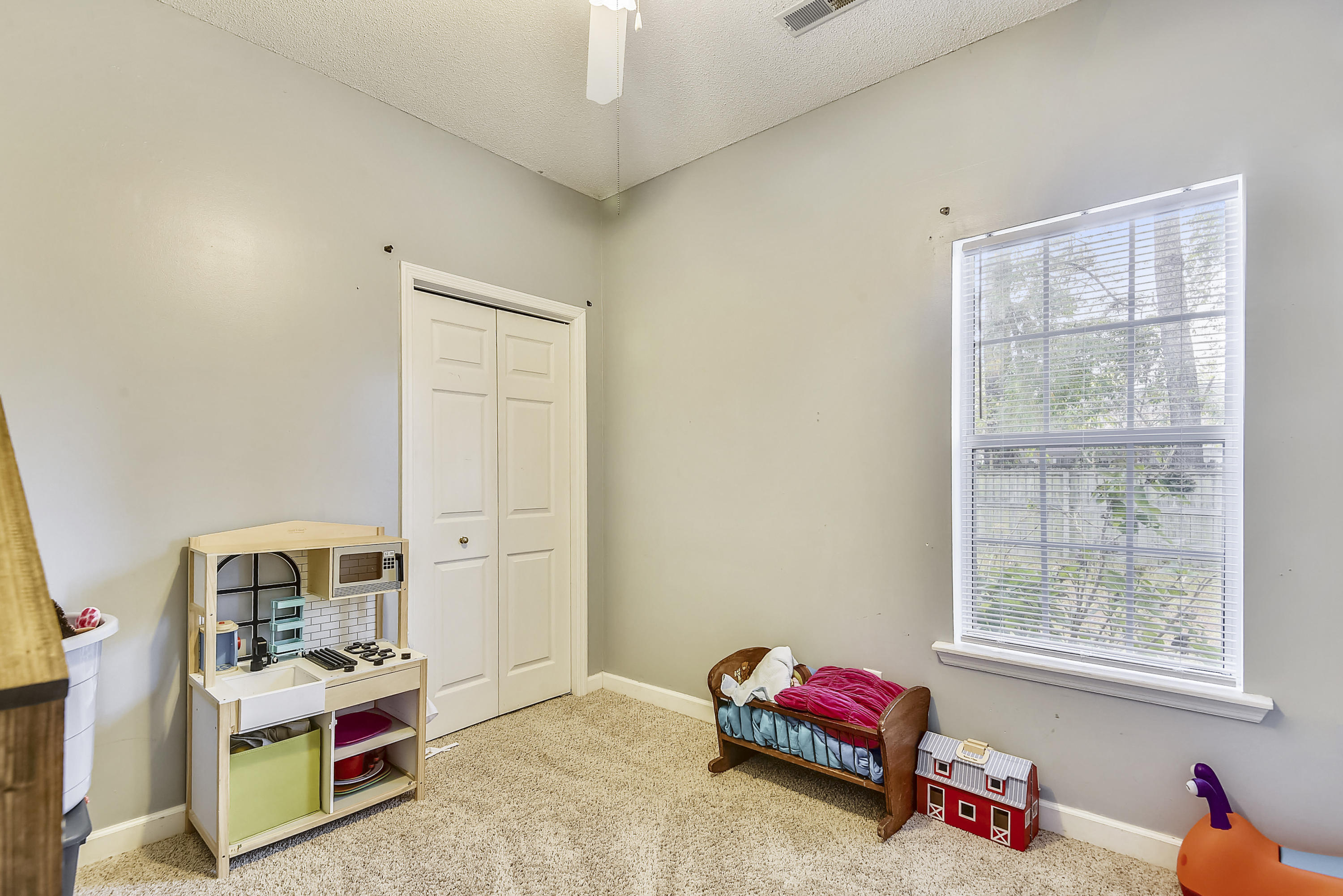 123 Coventry Road Summerville, SC 29486 - Photo 20 of 33 Main Level-Bedroom 2-DSC8461