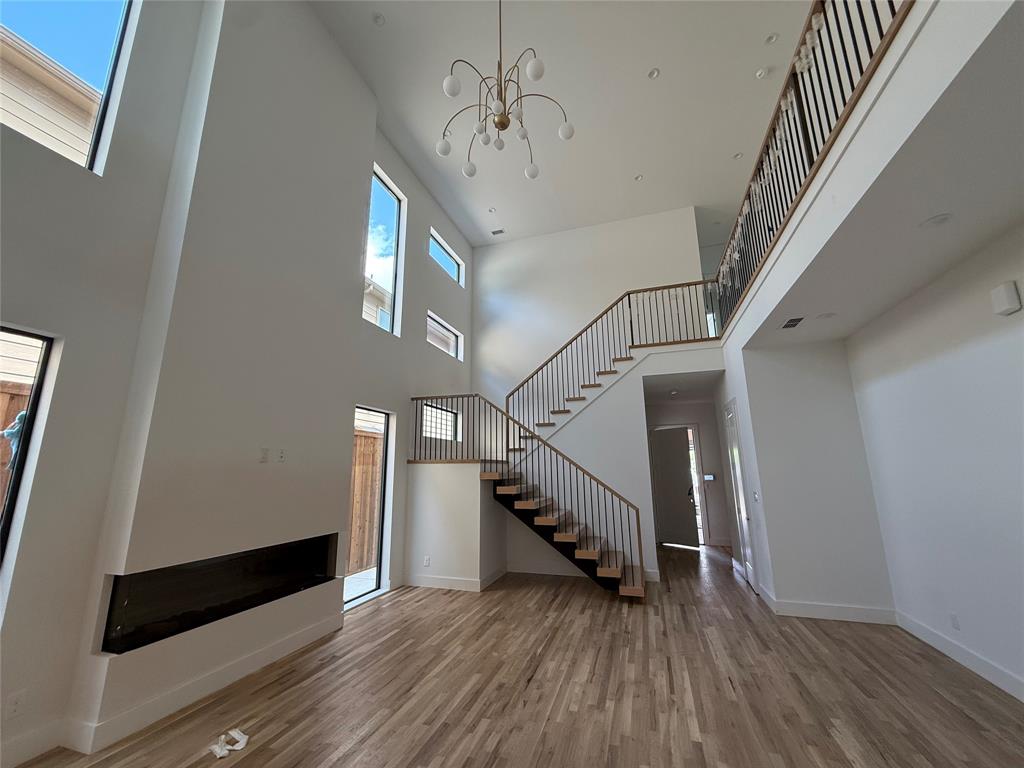 5809 Hudson Street Dallas, TX 75206 - Photo 7 of 20