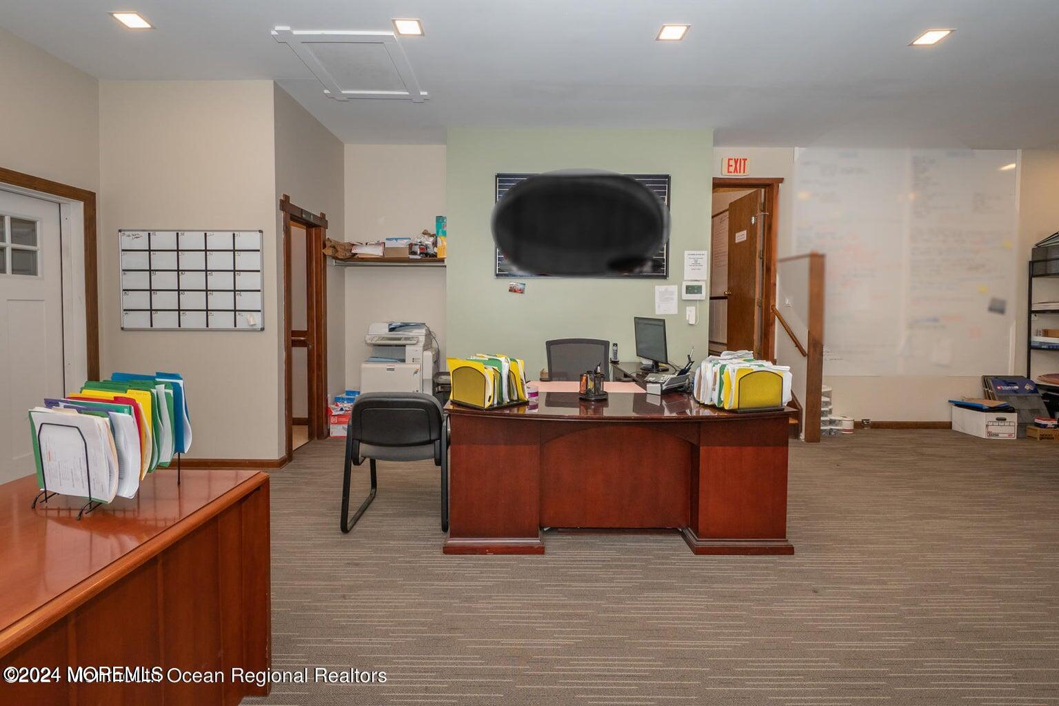 Chandler Road Jackson, NJ 08527 - Photo 10 of 27 a living room with furniture and a flat screen tv