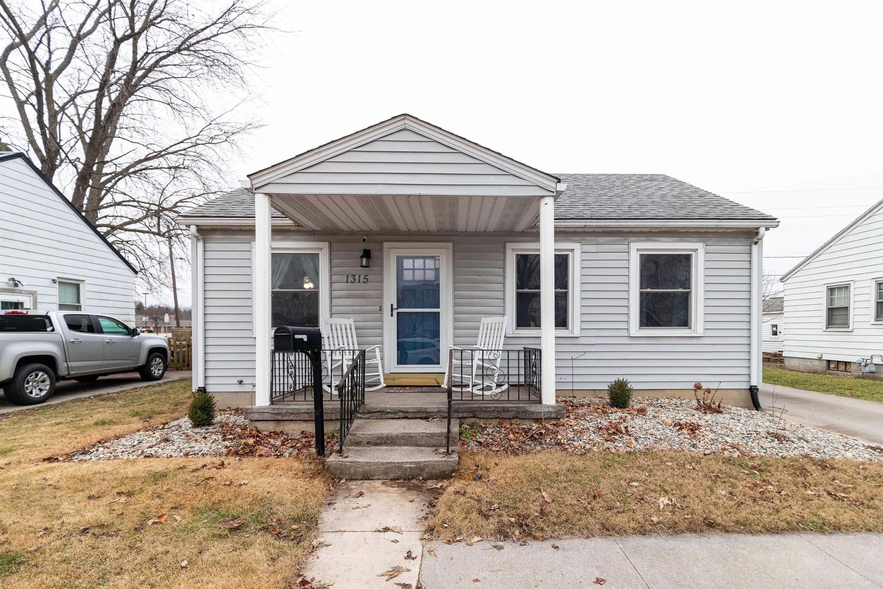 1315 Master Drive Decatur, IN 46733 - Photo 2 of 25
