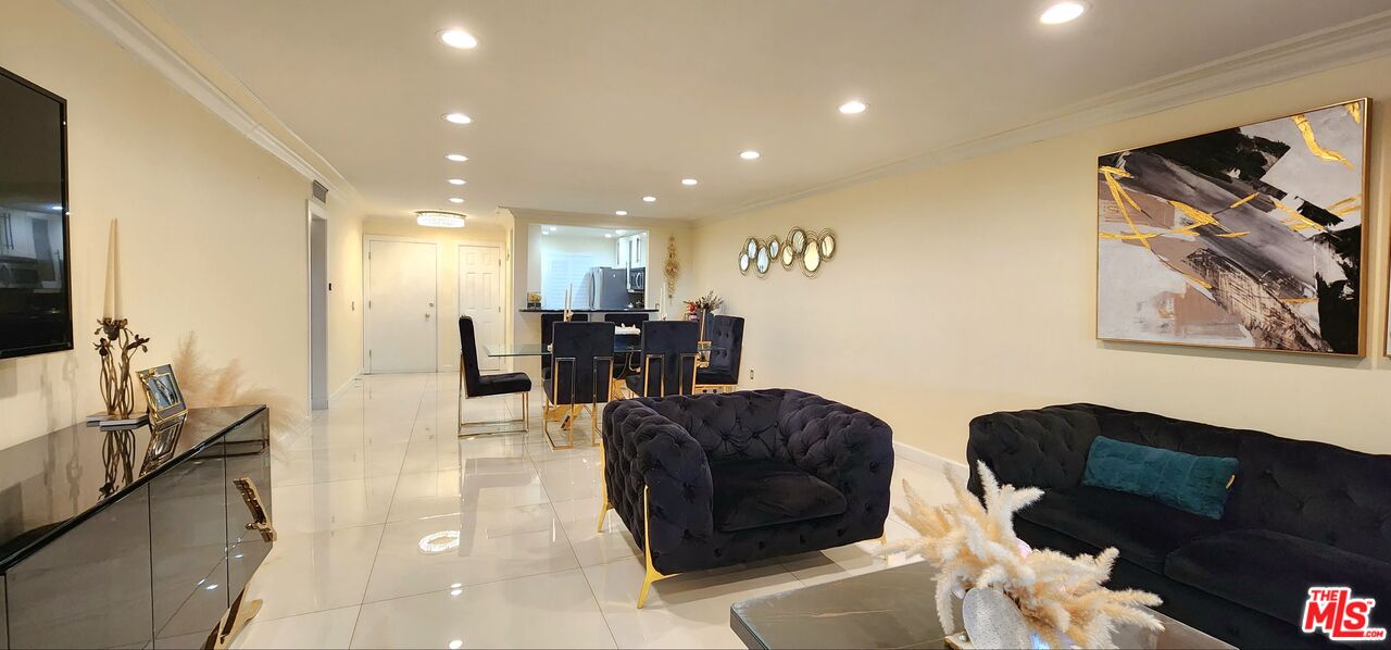 1935 Alpha Road, Unit 321 Glendale, CA 91208 - Photo 4 of 14