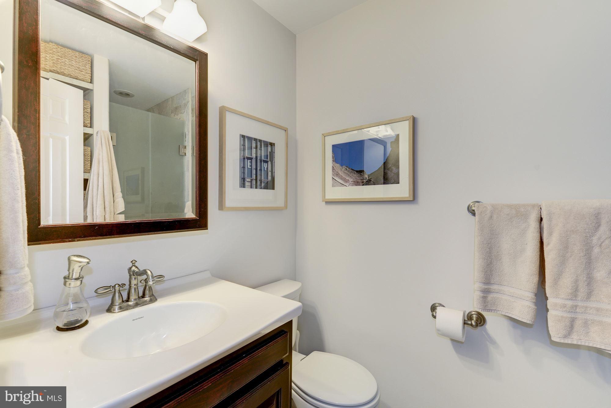 1827 Florida Avenue Northwest, Unit 404 Washington, DC 20009 - Photo 16 of 26 Bath
