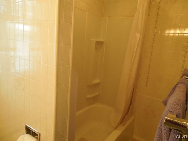 238 East Raspberry Street Bethlehem, PA 18018 - Photo 15 of 17 a bathroom with a shower