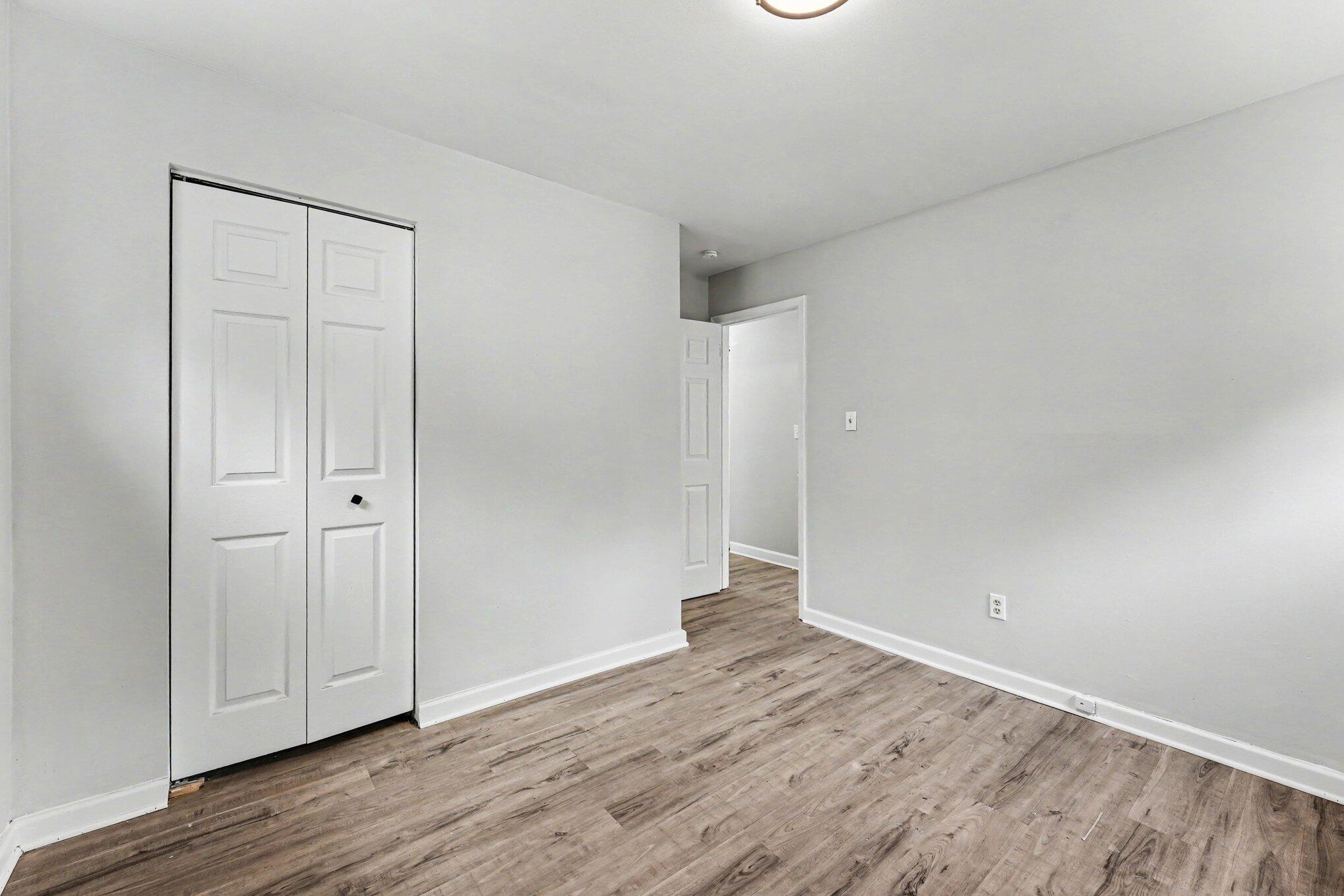 26432 Annapolis Street Inkster, MI 48141 - Photo 8 of 16 009_file_5714