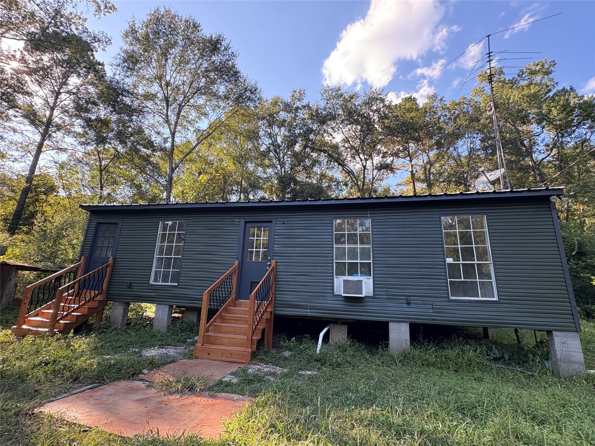 81 Gourd Creek on 1/2 an acre