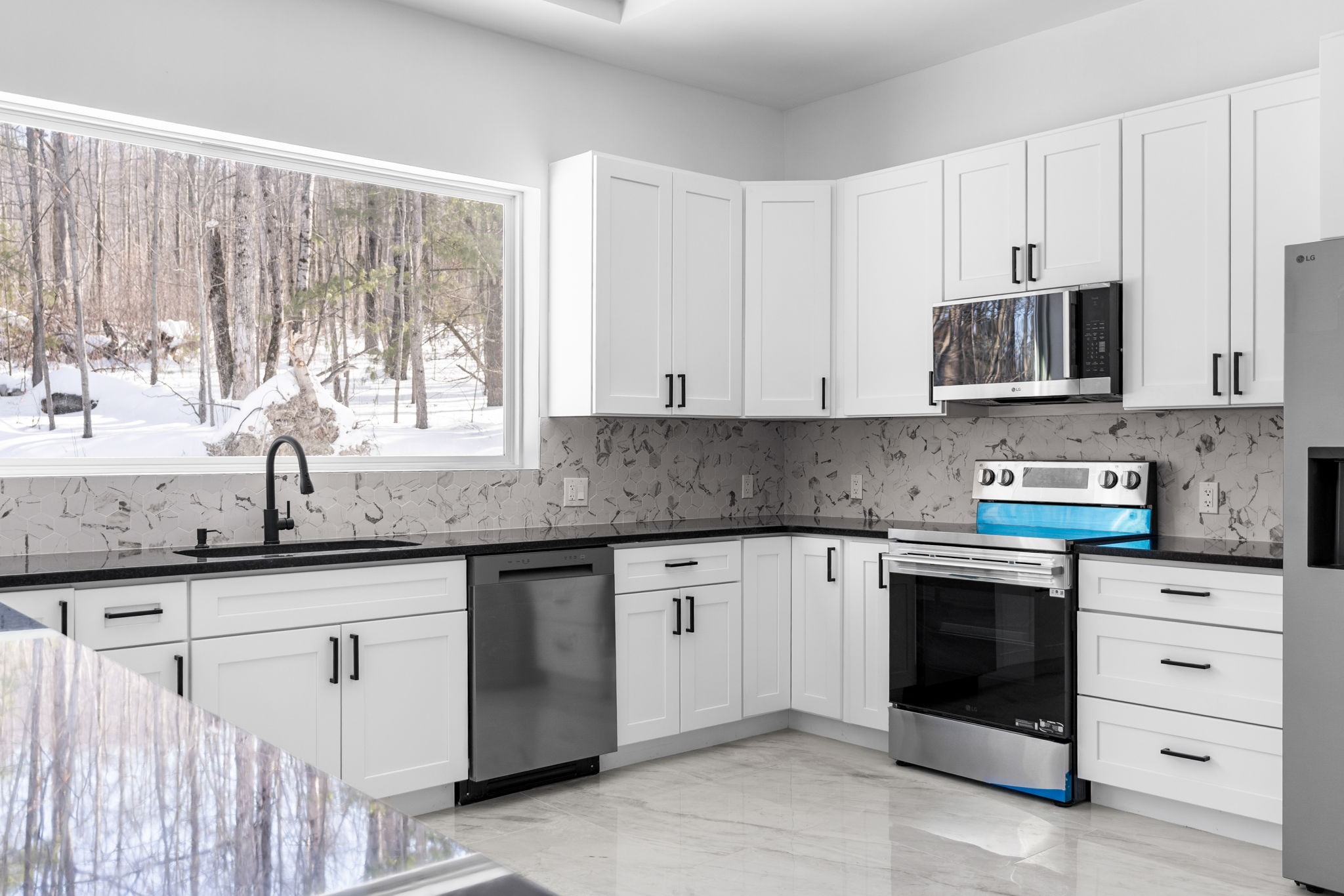 258 Brooks Road Binghamton, NY 13905 - Photo 32 of 45