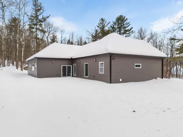 $695,000 | 258 Brooks Road, Binghamton, NY 13905