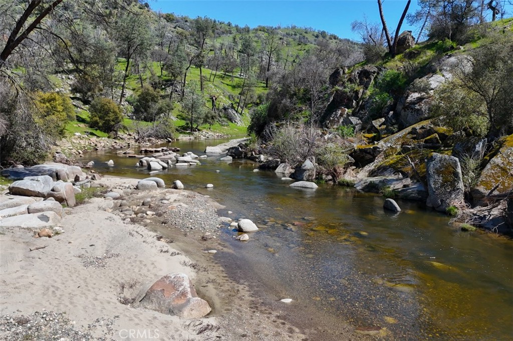 39249 Road 800 Raymond, CA 93653 - Photo 17 of 36