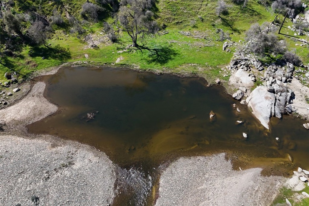 39249 Road 800 Raymond, CA 93653 - Photo 20 of 36