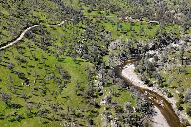 $3,200,000 | 39249 Road 800, Raymond, CA 93653