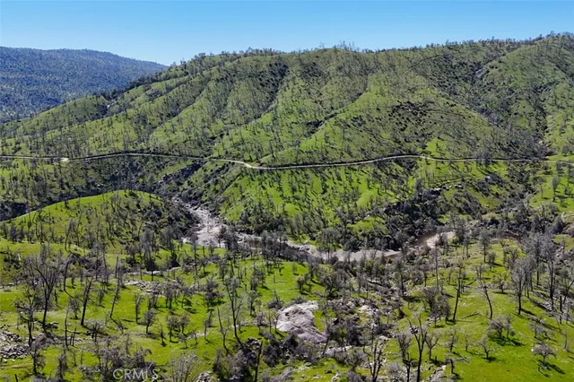 $3,200,000 | 39249 Road 800, Raymond, CA 93653