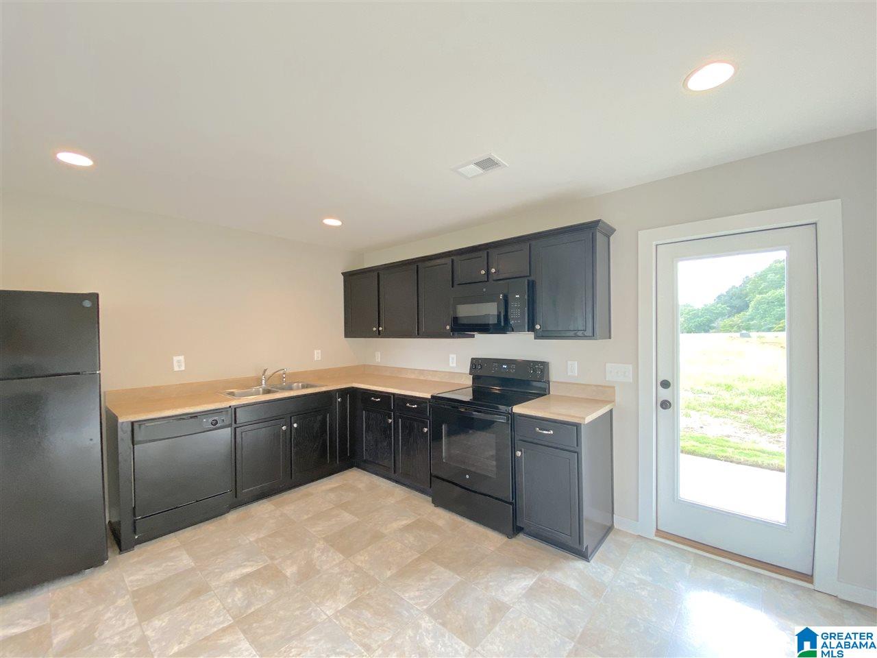 2715 Allison Mill Road Talladega, AL 35160 - Photo 9 of 25