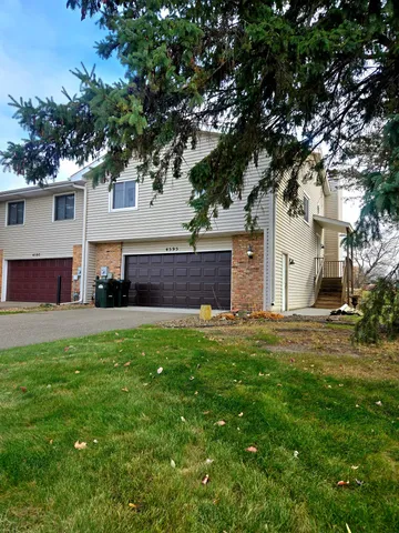 $330,000 | 4595 Horizon Circle, Eagan, MN 55123